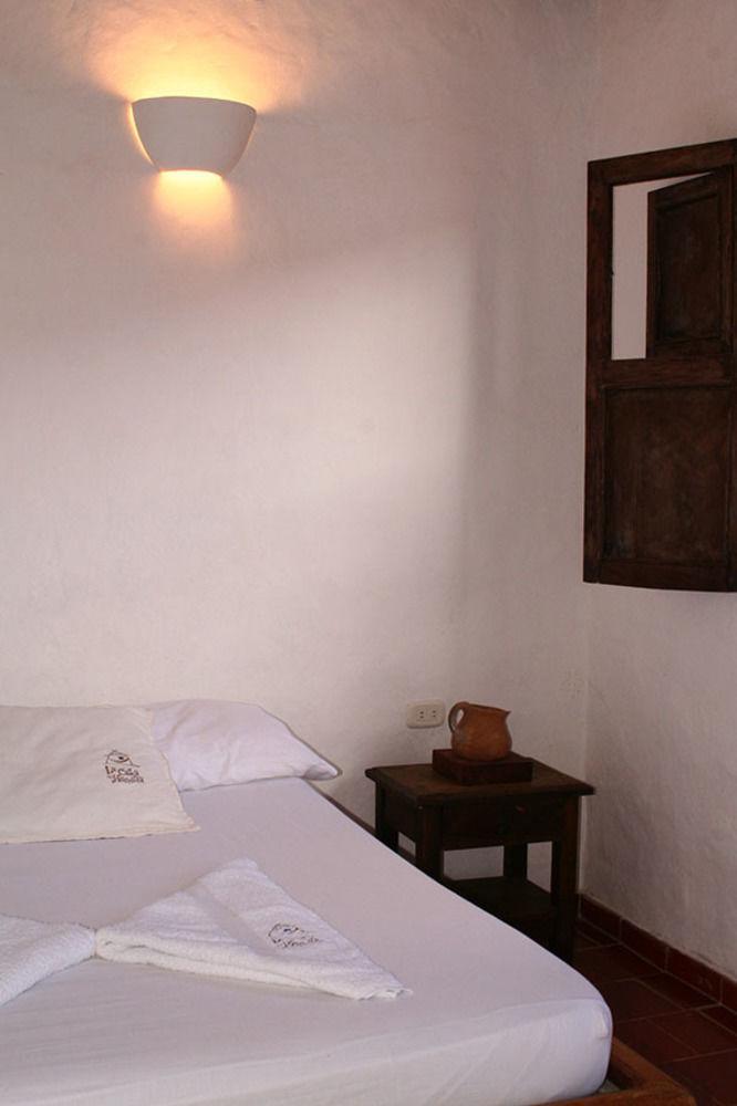 La Casa De Hercilia Boutique Barichara Esterno foto